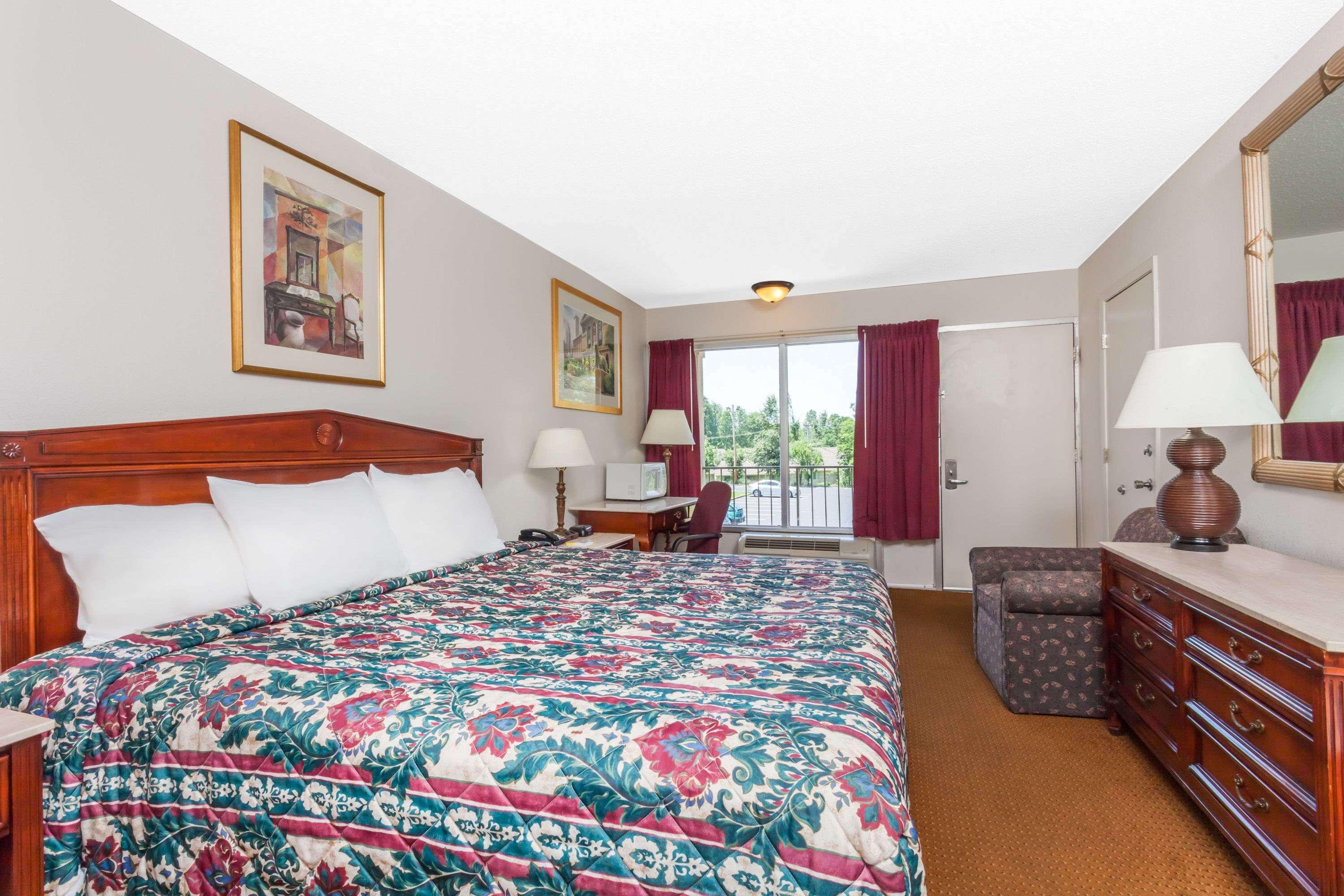Rodeway Inn Owensboro Kültér fotó