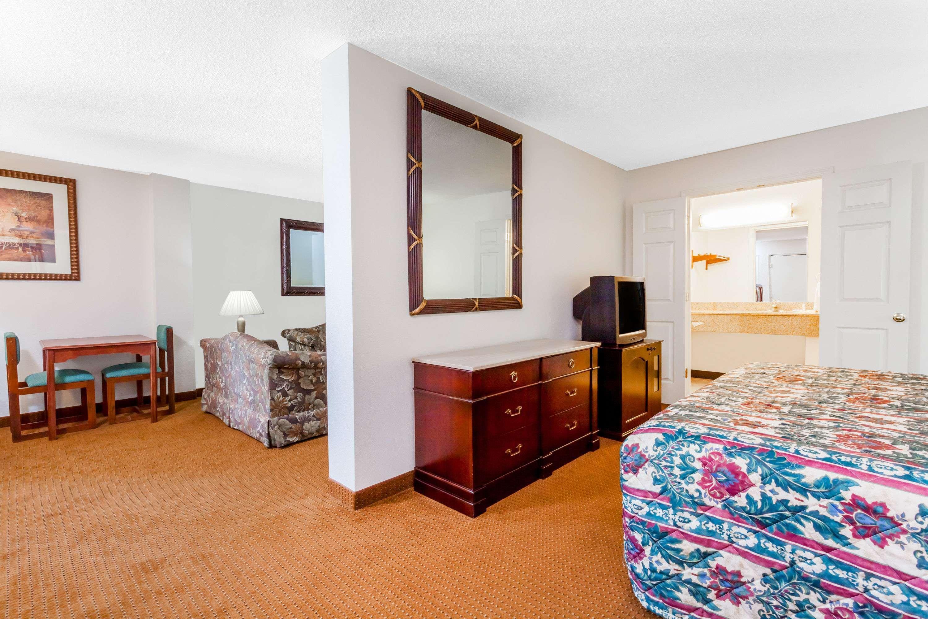 Rodeway Inn Owensboro Kültér fotó