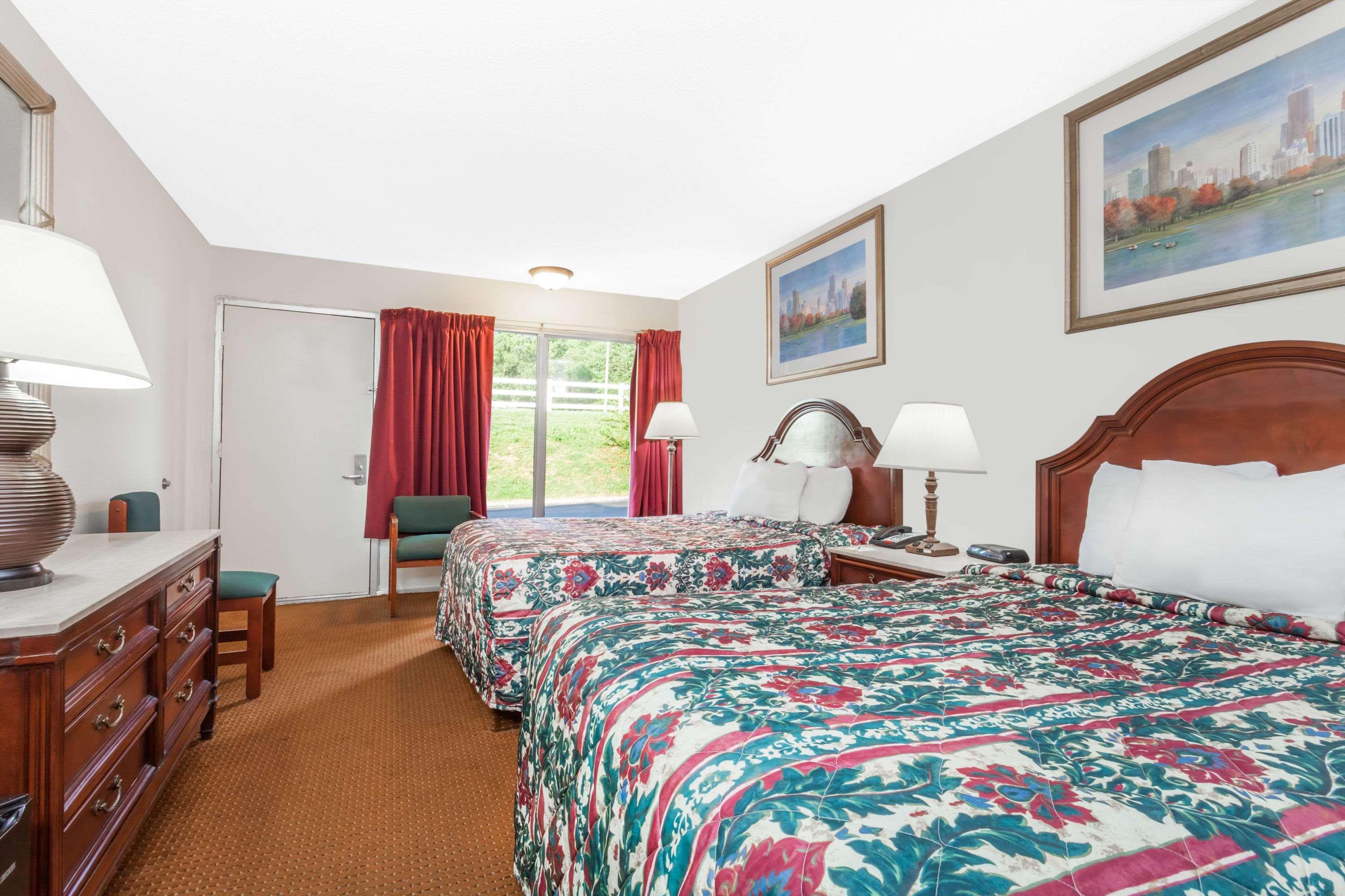 Rodeway Inn Owensboro Kültér fotó
