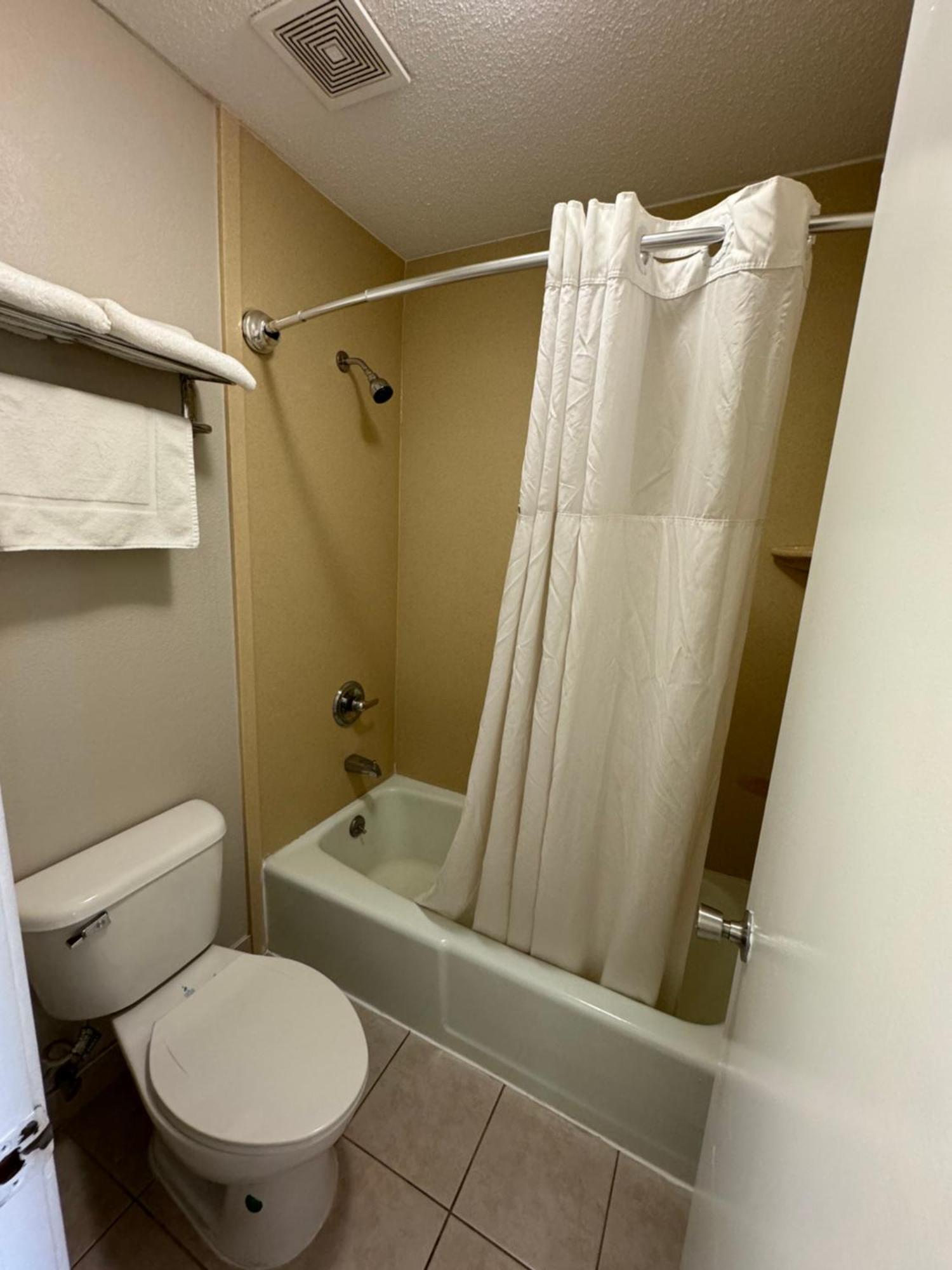 Rodeway Inn Owensboro Kültér fotó